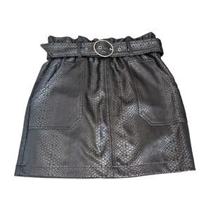Y2K Black Snakeskin Mini Skirt M Big Buckle Pockets Haute Monde Goth Whimsygoth